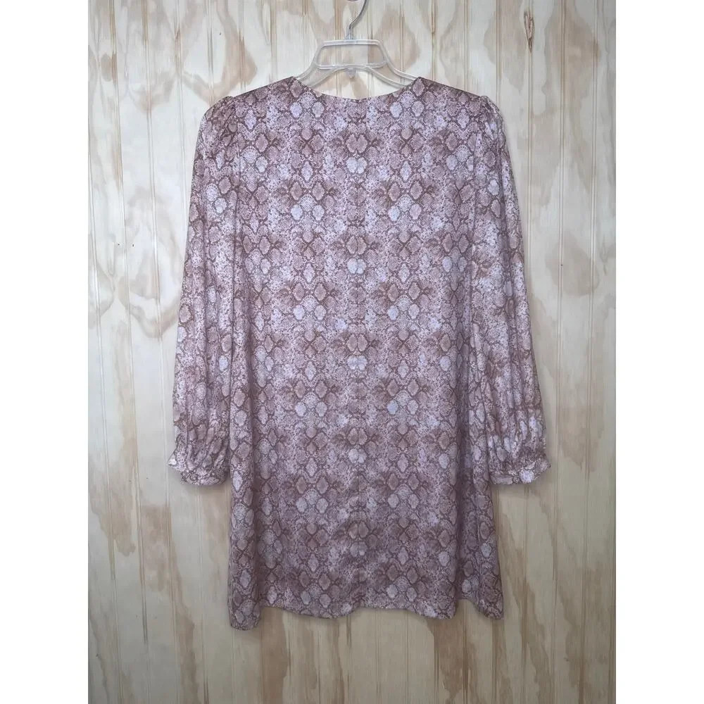 Anna Cate Emma Monkee's Snake Print V-Neck Long Sleeves Shift Dress Size: Small